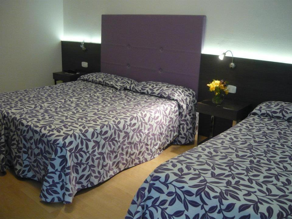 Lily Hotel 3*